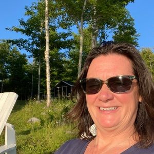 Meet your Posher, Cathy